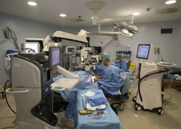 Las comunidades sufren para encontrar aseguradora para sus errores médicos