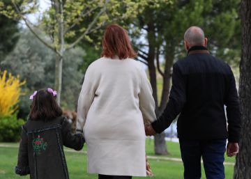 “Prometí a mi hijo que no volvería con su padre”