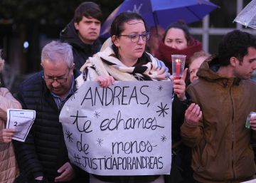 Una vigilia por Andreas, la joven que murió de meningitis tras 75 horas atada en un psiquiátrico