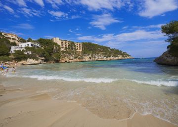 Las playas españolas pierden 24 banderas azules, aunque mantienen el liderazgo mundial con 566