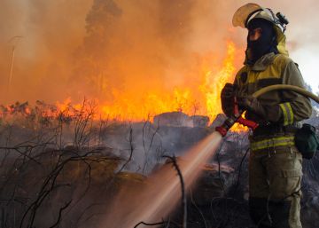 Más de un centenar de vertederos suponen un riesgo grave de incendio en España