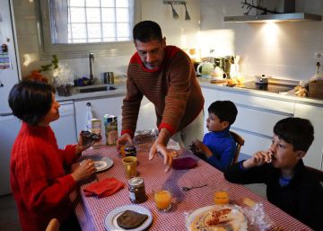 Más de la mitad de los trabajadores no pueden flexibilizar su horario para cuidar de sus hijos