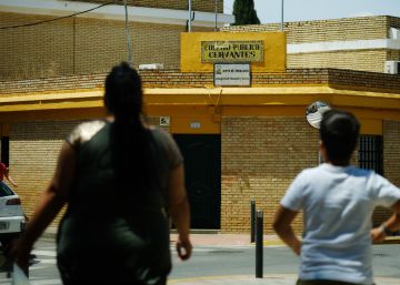 Otra familia se suma a la querella contra un colegio de Dos Hermanas por el trato a los niños con autismo