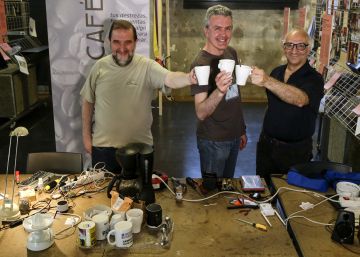 Alarga la vida de tu aspiradora mientras te tomas un café