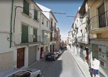 Un hombre mata a su esposa en Córdoba y se entrega en Madrid