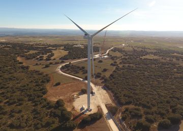 Viento y sol para llenar 37 municipios de la España vacía