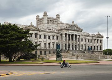 Igrejas evangélicas se mobilizam contra a lei para pessoas trans no Uruguai