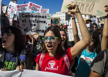 Ecologistas, sindicatos y escritores se suman en España a la huelga climática