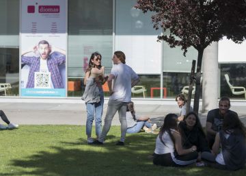 España es el mercado europeo con más graduados universitarios que trabajan por debajo de su cualificación