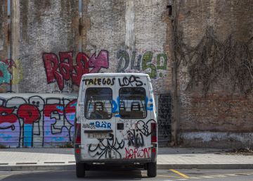 Barcelona aplica el mayor veto al coche contaminante