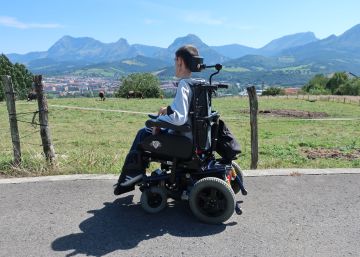 El Gobierno vasco niega el transporte adaptado a un joven que quiere estudiar otra carrera