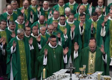 La Iglesia francesa afronta ya 2.800 denuncias de abusos