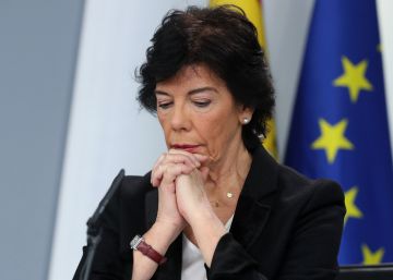 Una ministra en la boca del lobo