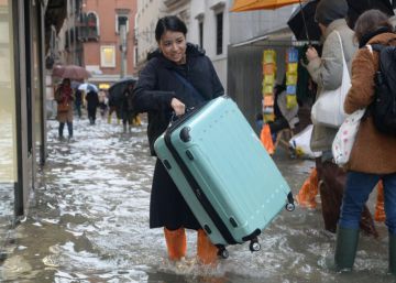 El ‘acqua alta’ vuelve a paralizar Venecia