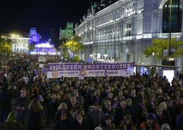Así le hemos contado las manifestaciones contra la violencia de género en toda España