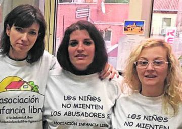 La Audiencia de Madrid permite a la presidenta de Infancia Libre visitar a su hijo en un punto de encuentro La Audiencia de Madrid permite a la presidenta de Infancia Libre visitar a su hijo en un punto de encuentro