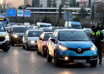 La Fiscalía pide actuar penalmente contra los coches más contaminantes