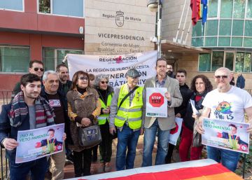 Murcia también permite vetar charlas sobre vacunas o el cambio climático