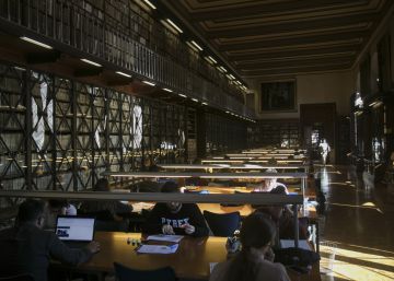 La Universidad revisa su modelo por el paro y el subempleo de sus graduados La Universidad revisa su modelo por el paro y el subempleo de sus graduados