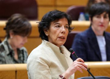 La consejera de Murcia planta a Celaá en plena guerra del veto parental