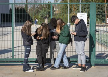 Valencia aleccionará sobre el ciberacoso en los institutos con la nueva asignatura Cultura Digital
