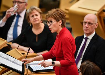 Escocia ultima una ley para ofrecer gratis tampones y compresas