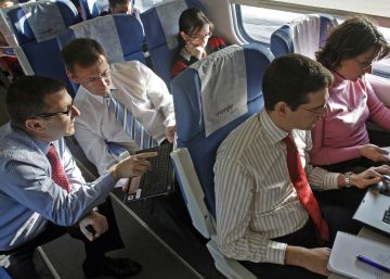 “El concepto de trabajo va a cambiar. Ya no compensa viajar para una reunión. Eso va a pasar”