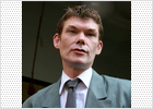 Gary McKinnon: autodidacta, obsesionado por los ovnis y peluquero