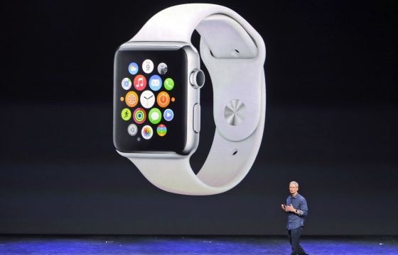 Apple indica cómo vender el Apple Watch a staff