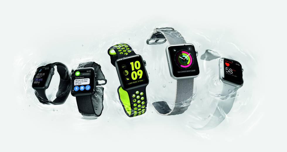 En el centro, el Apple Watch Nike+.