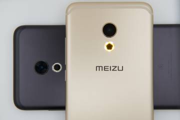 El PRO6, en primer término, y el PRO6s, justo debajo.