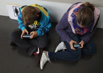 ¿Cómo y quiénes se hacen adictos a las redes sociales?