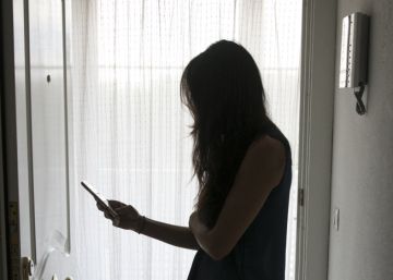 La Guardia Civil investiga a la madre de un menor que exigió a una niña el envío de fotos íntimas
