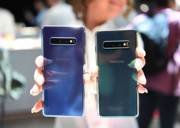Samsung hace hablar a sus móviles en español con su asistente Bixby