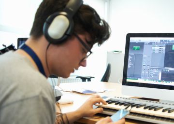 La falta de formación y motivación de los profesores de música impide aprovechar las tecnologías disponibles