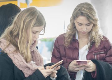 La ‘generación muda’: los jóvenes que apenas llaman por teléfono