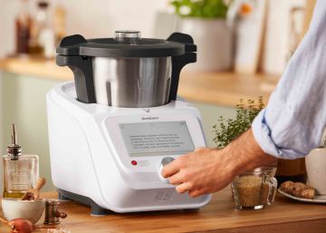 Hackers franceses ‘invadem’ robô de cozinha e encontram microfone oculto