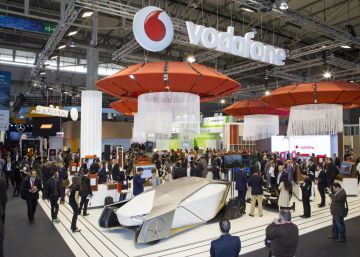 La retirada de Facebook, Intel, AT&T, Cisco y McAfee deja tocado el Mobile Congress de Barcelona La retirada de Facebook, Intel, AT&T, Cisco y McAfee deja tocado el Mobile Congress de Barcelona