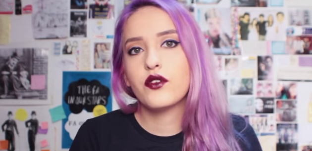 'Fa' en pleno análisis 'booktuber' 'Fa' en pleno análisis 'booktuber'