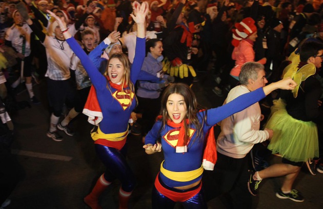 Corredoras de la San Silvestre Valenciana Corredoras de la San Silvestre Valenciana