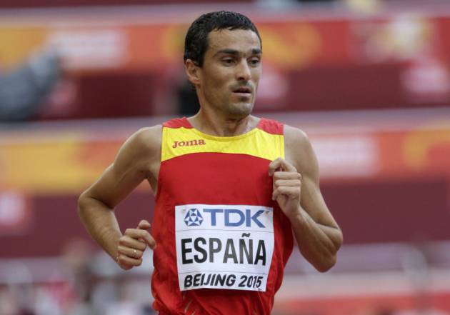 Jesús España, durante las series de 5.000m del Mundial de Pekín 2015 Jesús España, durante las series de 5.000m del Mundial de Pekín 2015