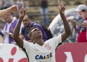 Corinthians vence o Palmeiras por 1 a 0 com gol no fim e jogo polêmico
