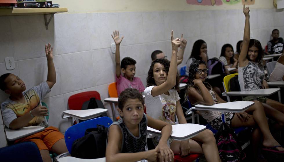 Estudantes de uma escola pública no Rio de Janeiro.
