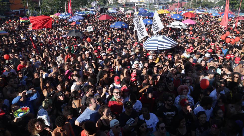 Ato político no Largo da Batata, em SP, no domingo, 4.