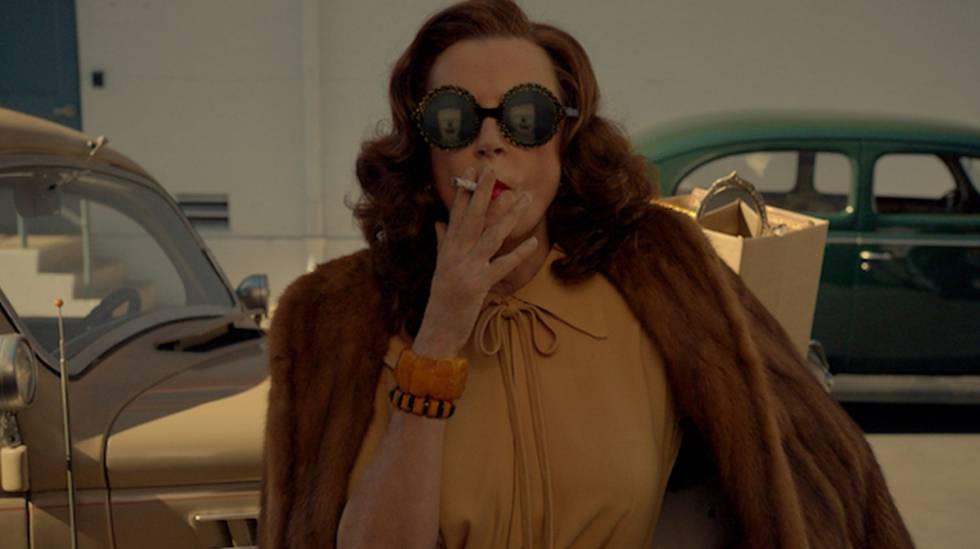 Susan Sarandon como Bette Davis em 'Feud'