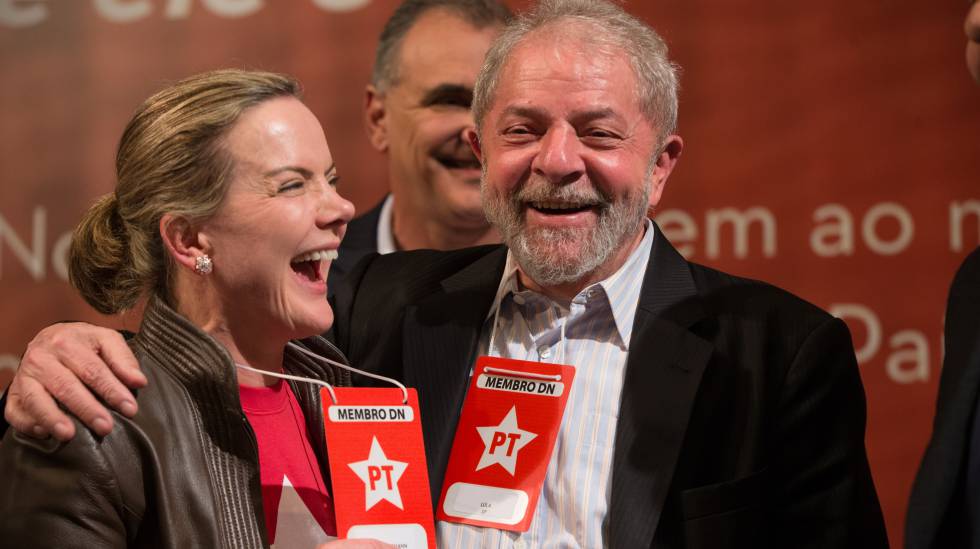 Gleisi Hoffmann e Lula na primeira reunião do novo Diretório Nacional do PT