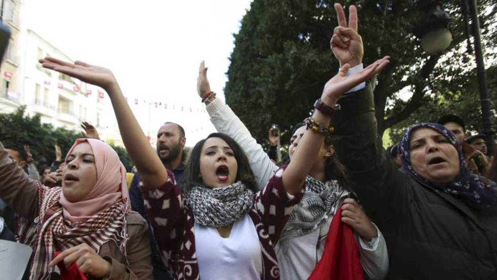 Uma manifestação de mulheres contra a discriminação na Tunísia, em 2016.