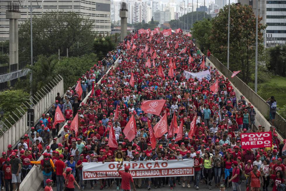 Marcha do MTST em São Paulo