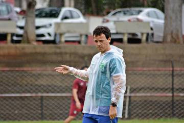 Fernando Diniz, hoje no Bugre de Campinas.