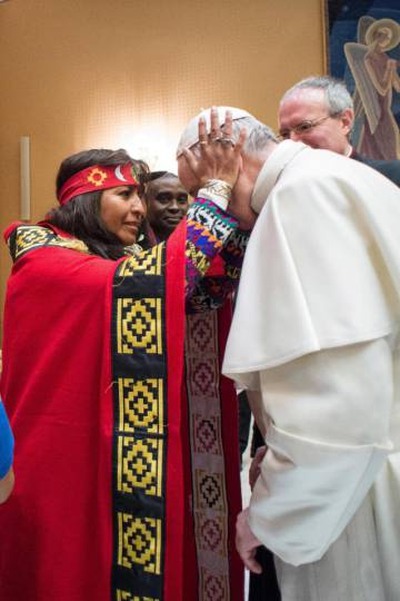 Visita de índios mapuches ao Vaticano em fevereiro de 2017
